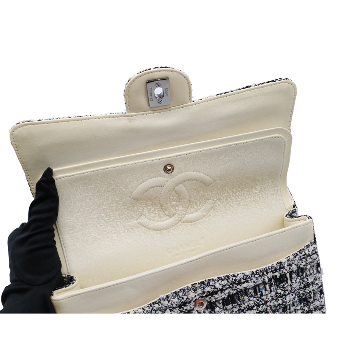 CHANEL【シャネル】<br>マトラッセ Wフラップ <br>Wチェーンショルダーバッグ<br>ツイード【USED】